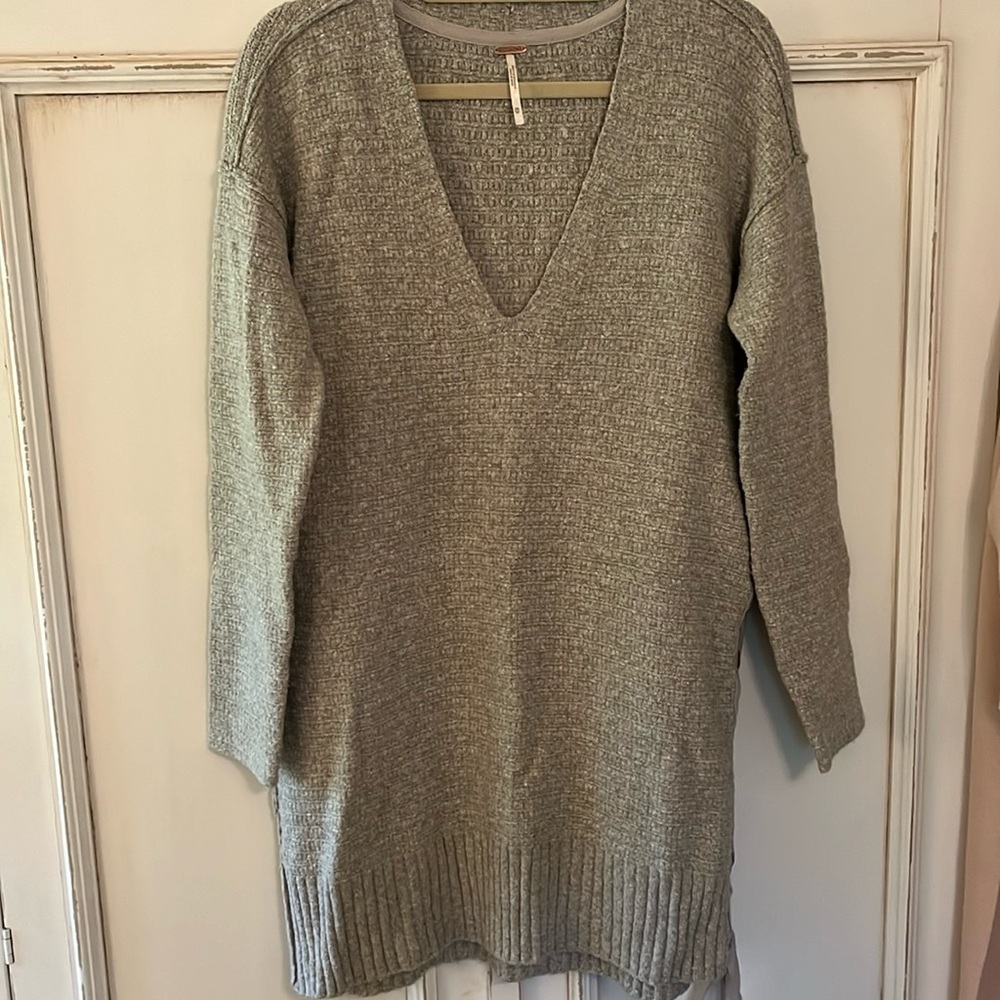 FREE PEOPLE SWEATER DRESS